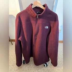The North face Fleece 1/4 zip pullover sweatshirt